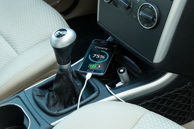 Зарядний пристрій автомобідбний Lacoust, колір сріблястий - AP781604- Фото №4