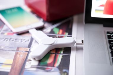 Спинер с USB зарядным кабелем Dorip, цвет белый - AP721039-01- Фото №8