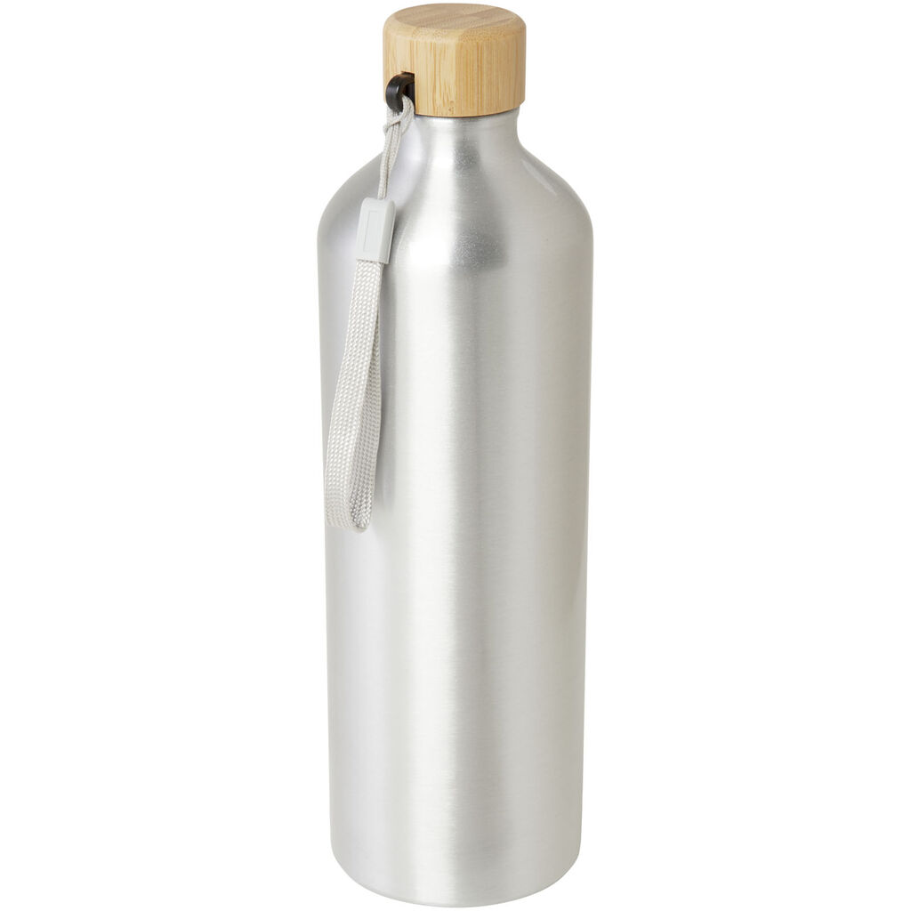 Бутылка для воды Malpeza 1000 мл из переработанного алюминия, сертифицированная RCS, цвет серебряный