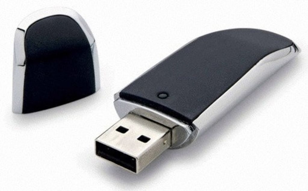 Накопичувач USB Blazer 2GB