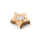 Свеча в деревянной подставке в двух новогодних узорах (звезда и елка) Свеча в деревянной подставке в двух новогодних узорах (звезда и елка)