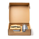 Ланч-бокс со столовыми приборами и бутылкой Ланч-бокс со столовыми приборами и бутылкой